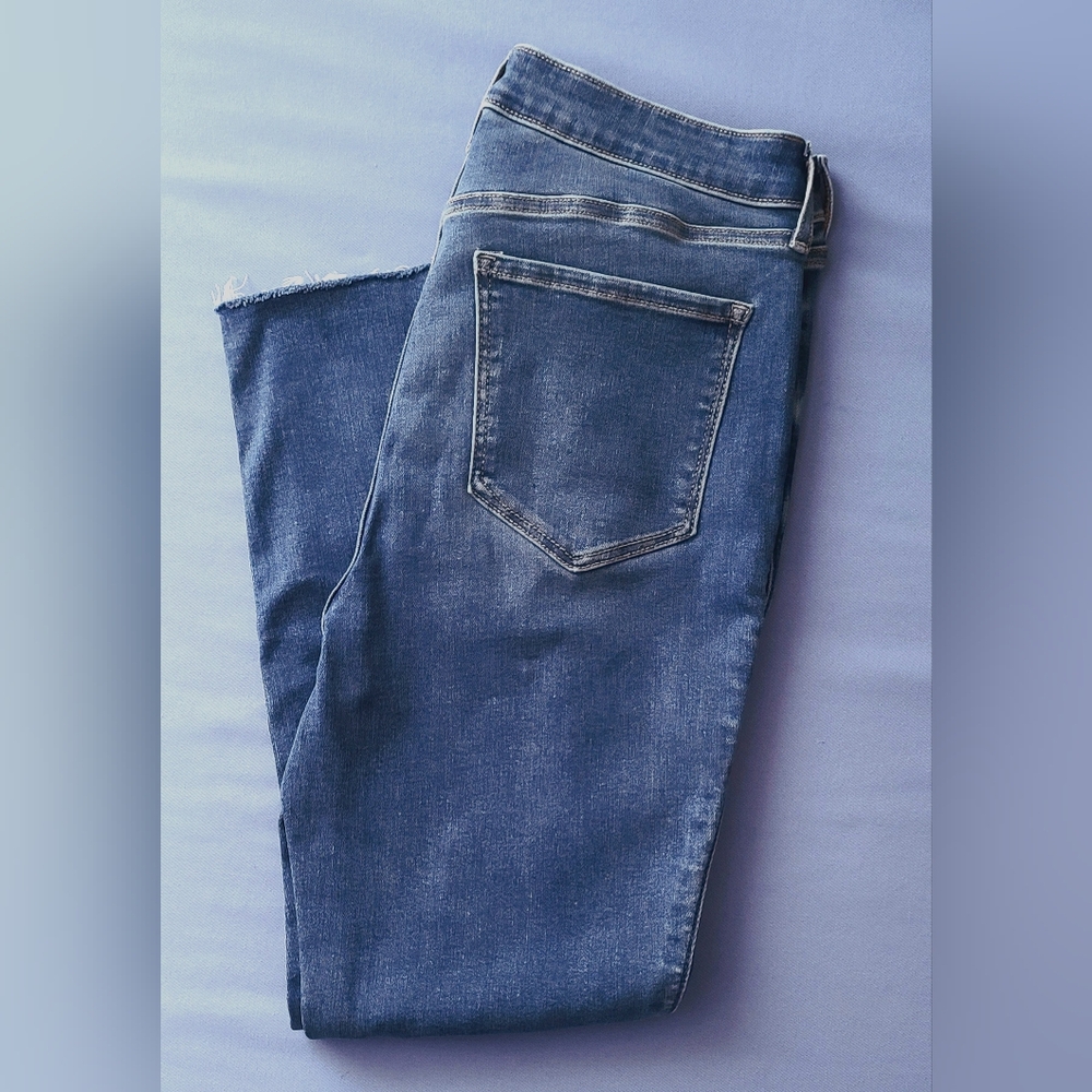 Old Navy Rockstar Super Skinny Jeans
